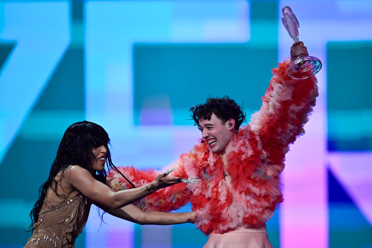 وسط جدل حول مشاركة إسرائيل... سويسرا تفوز بمسابقة يوروفيجن وتظاهرات مؤيدة لغزة (صور)